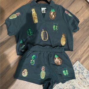QUEEN OF SPARKLES Insect Embellished Set in Dark Green